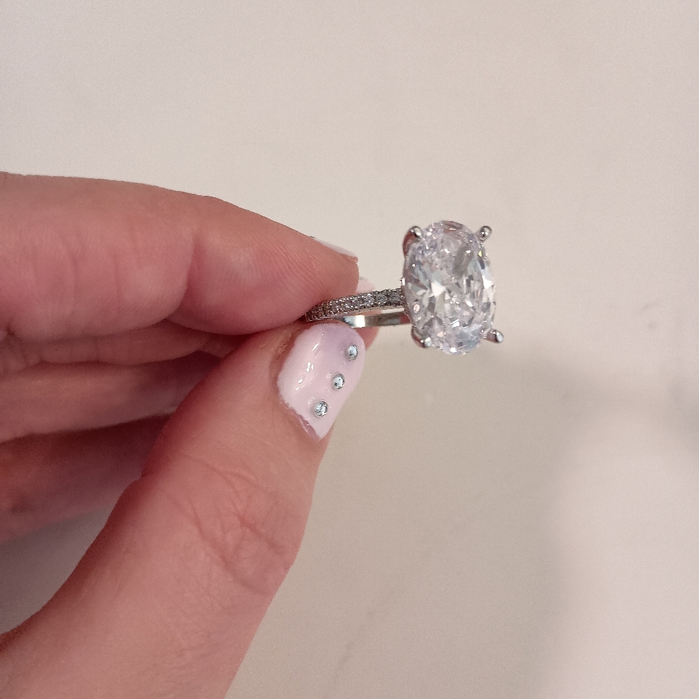 New 2 Carat Moissanite Engagement Ring/ For Every day Ring/ Best Gift - Picture 6 of 13